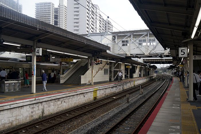 草津駅　ホーム