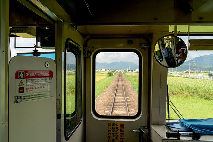 関西本線の車窓